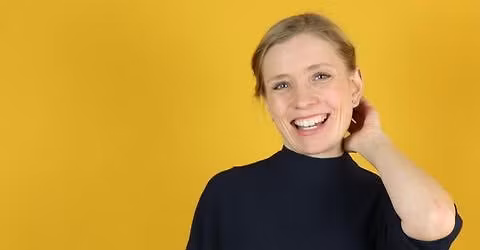 H\u00e5ndarbejde og historier p\u00e5 Fort\u00e6llingens Dag med Ellen Mortensen.