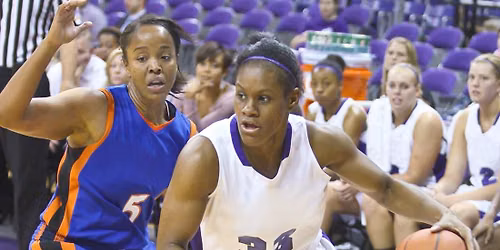 UTSA Roadrunners at TCU Horned Frogs Womens Basketball