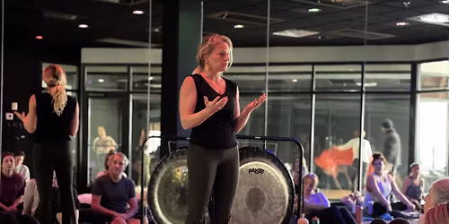 Full Moon Immersion + Gong Bath Meditation with Meredith Foss: \ud83c\udf15 The Signs & Medicine