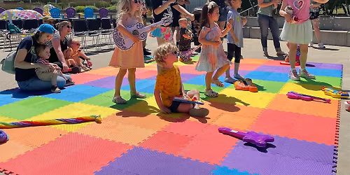 Free Family Day: Kid Dance Party