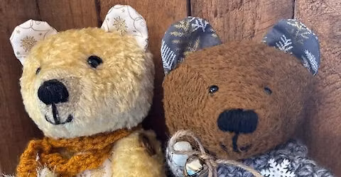 Jointed Xmas Memory Bear with Helen Mountford 