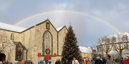 Initiation de No\u00ebl aux danses bretonnes