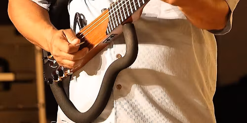 LIVE MUSIC: MICHAEL POWERS