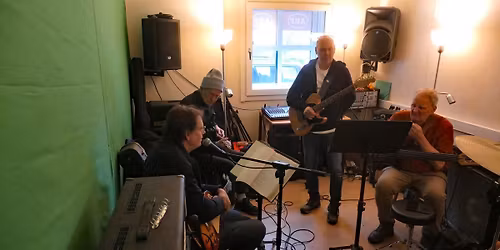 Carl-Eiwar Sect Popn\u00f6rdstr\u00e4ff p\u00e5 Engelen.