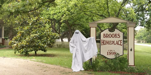 Brooks Home Tour and Ghost Event