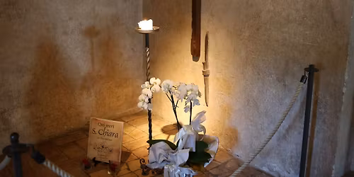 Rekolekcje ze \u015bw. Klar\u0105 dla m\u0142odych kobiet