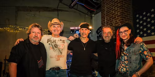 NYE Party with SnapBack at Wild Wing Cafe