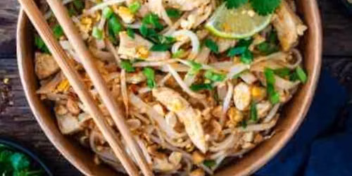 Pad Thai from Scratch: Los Angeles