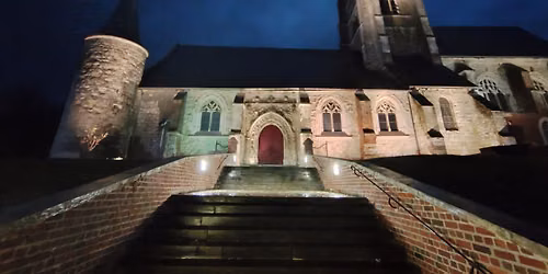 Les Veilleurs des Tours : visite th\u00e9\u00e2trale de l'\u00e9glise fortifi\u00e9e de Chaourse