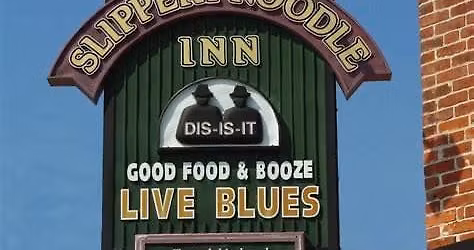 BanjerDan at The Slippery Noodle, Indianapolis, IN!