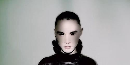 Theia Crush: Schacke — Ciało