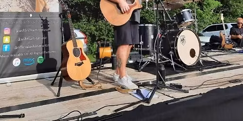 Night of live music with Chris Bush for Veterans day!