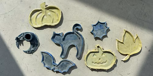 Spooky Trinket Dishes Pottery Workshop - Intro to Ceramics Class