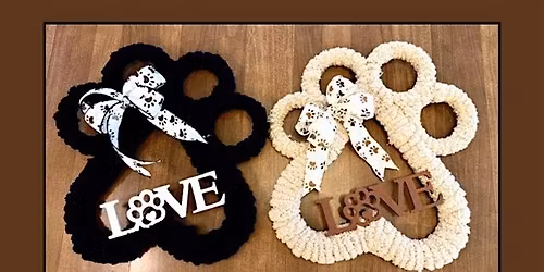 Make an Adorable Paw Shaped Wreath at Lost Trail Winery