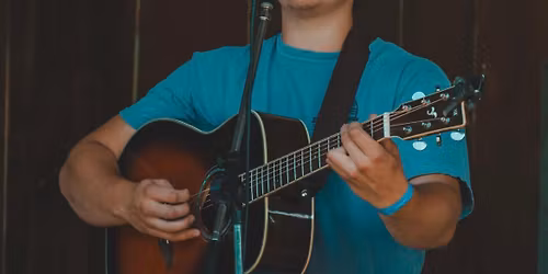 Live Music with Matthew Malinoski