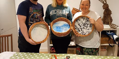 Willow weaving workshop - Tea Tray with solid base