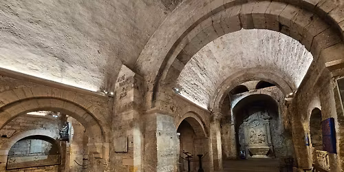 La crypte r\u00e9v\u00e9l\u00e9e, architecture et alchimie \u00e0 Saint-Victor