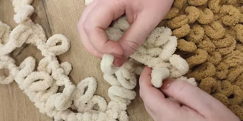 Workshop fluffy mat \/ hondenmat handbreien