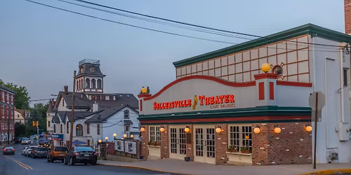 Iconic Women of Music ft. Rae Radick