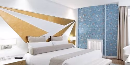 Hotel Mayorazgo: noche rom\u00e1ntica para 2 con desayuno y m\u00e1s