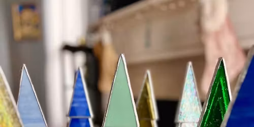 12-13-2025 3tier Stacking trees - Beginner Stained Glass 