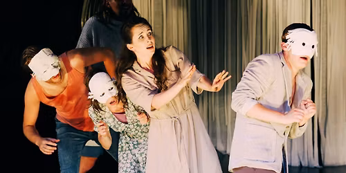 Laikmet\u012bga masku kom\u0113dija: Sap\u0146ot\u0101ji