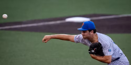 Parking Texas Longhorns at Florida Gators Womens Basketball