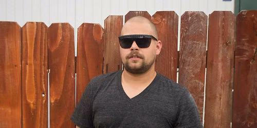 Com Truise