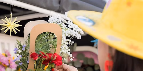 Unique Bouquet Arrangement Experience