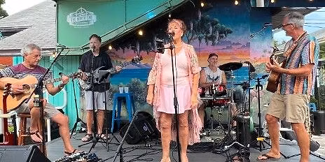 Scott Hamilton Band at the Northend Taphouse