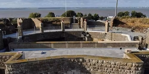 Slough Fort \u00a335