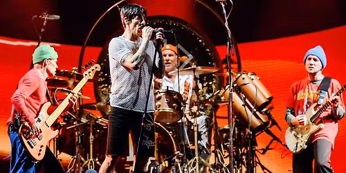 Parking The Red Hot Chilli Pipers