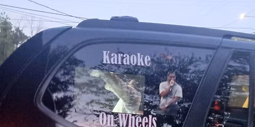 Karaoke \ud83c\udfa4 on \ud83c\udfa4 Wheels live 