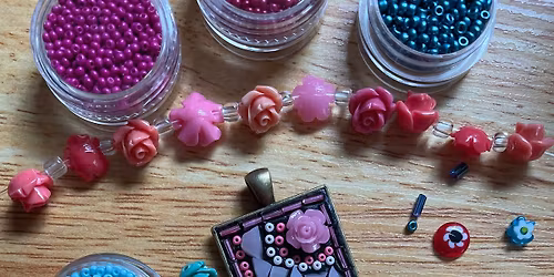 Mosaic necklace workshop 