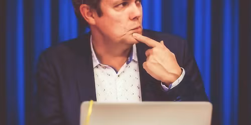 Milonga de las Flores mit DJ Gregor Tangonaut