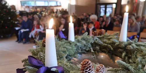 De Ni L\u00e6sninger med Lucia-optog