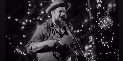 Matt Mullins @M2I at the Rockhouse Marina