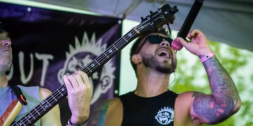 Blackout's debut at Ziggys Hudson!\ud83e\udd18