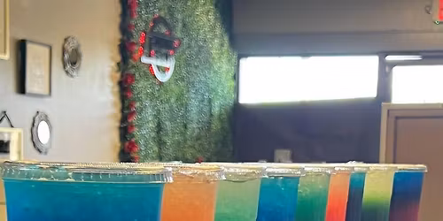 Santa Coming to The Hub