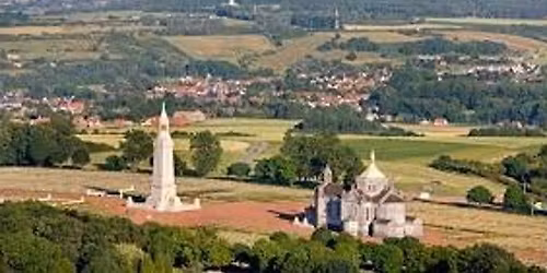 Marche ext\u00e9rieure \u00e0 Oignies (Souchez) 