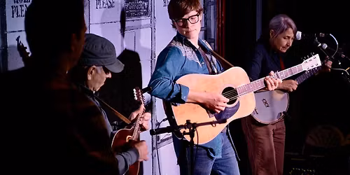 Dinner & a Show: Sunset Bistro