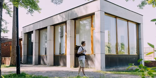 Seminaarinm\u00e4en historiaa ja arkkitehtuuria -k\u00e4velykierros