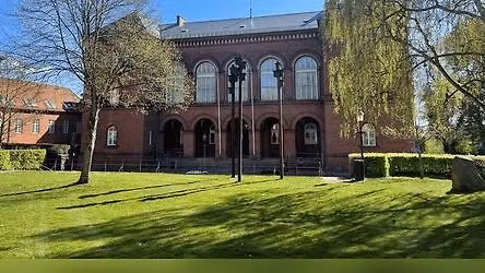 Rundvisning i det gamle r\u00e5dhus i Viborg
