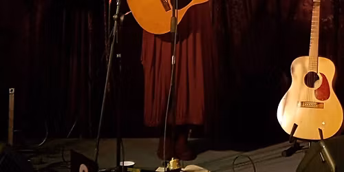 Vicky Clayton sings SANDY DENNY - XMAS SPECIAL