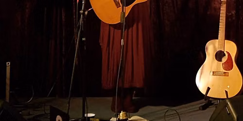 Vicky Clayton sings SANDY DENNY  - XMAS SPECIAL 