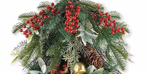 CREATE A CHRISTMAS SWAG