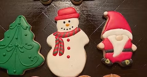 TOOTS' - Beginner Cookie Decorating w\/ Laura