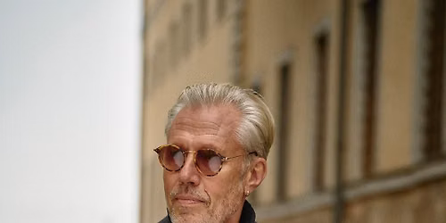 Text och musik: Carl-Johan Vallgren