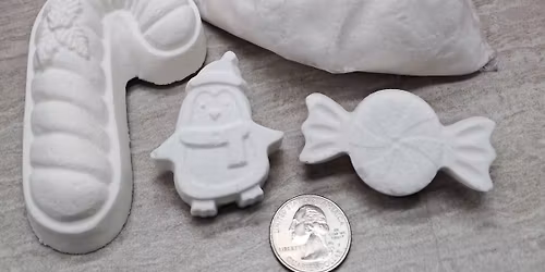 \ud83c\udf85Holiday Bath Bomb Class at The Hilton\u2744\ufe0f