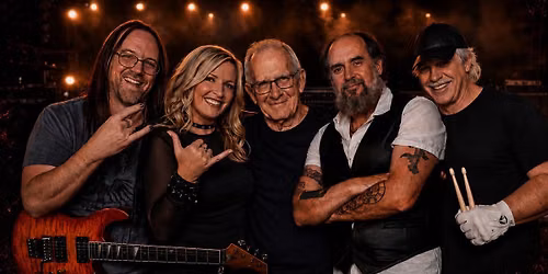 Steel Magnolia @ The Clubhouse Ballantyne